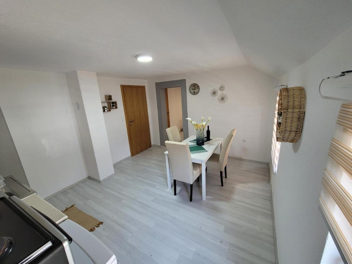 Apartments Daris Mostar Exterior foto
